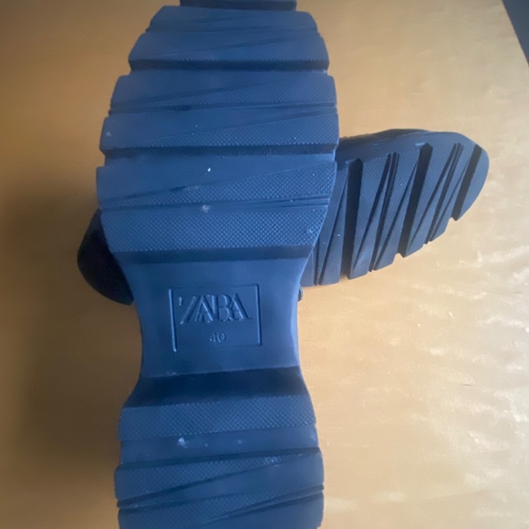 Zara patent black loafers - Picture 6 of 9